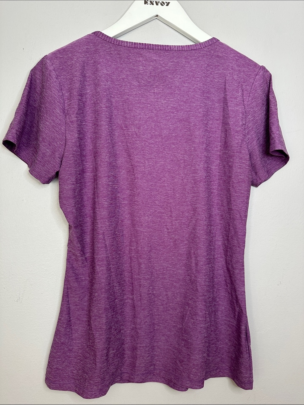 Eddie Bauer Heathered Purple Scoop Neck Short Sleeve Tee size M - Picture 4 of 5